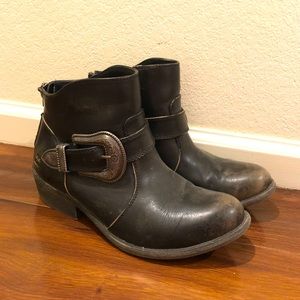 Billabong Western Buckle Ankle Boots